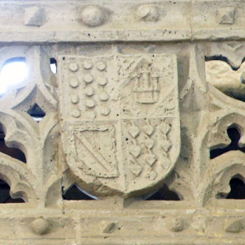 Escudo Sarmiento y Zuñiga